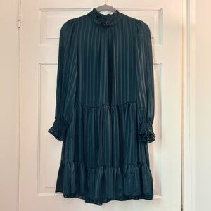 Gabby Skye Long Sleeve Striped Shift Mini Dress, size 6